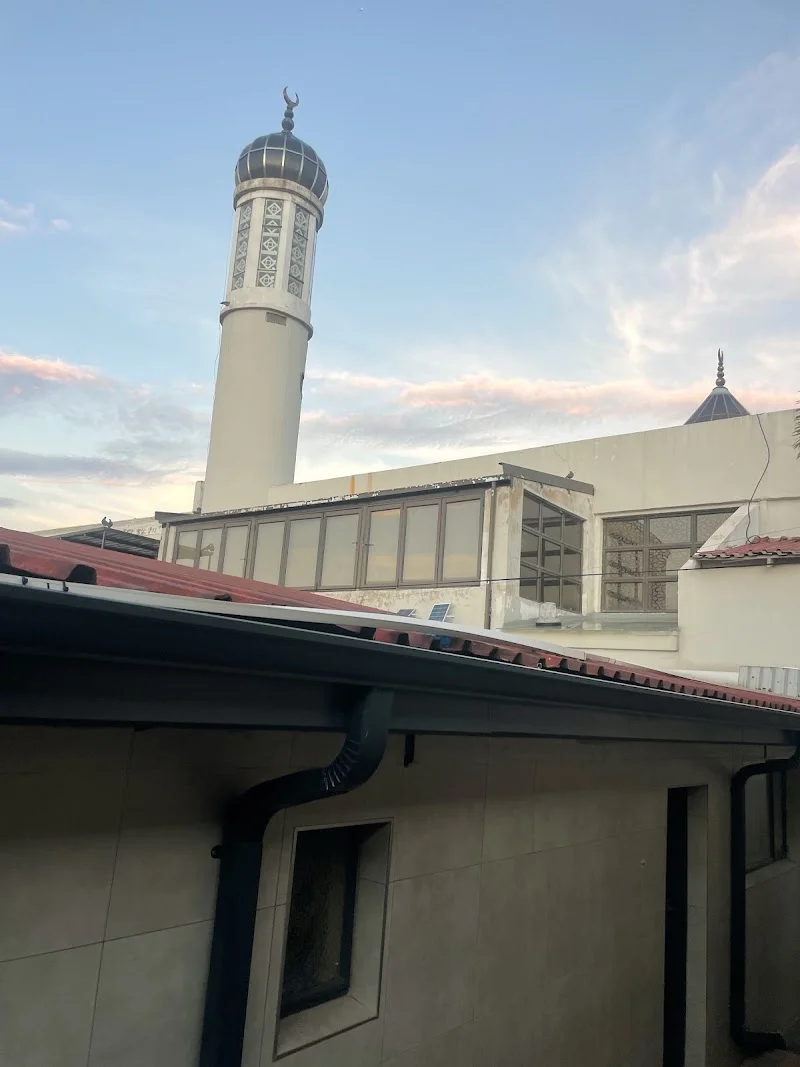 Himayatul Islam • Masjid logo