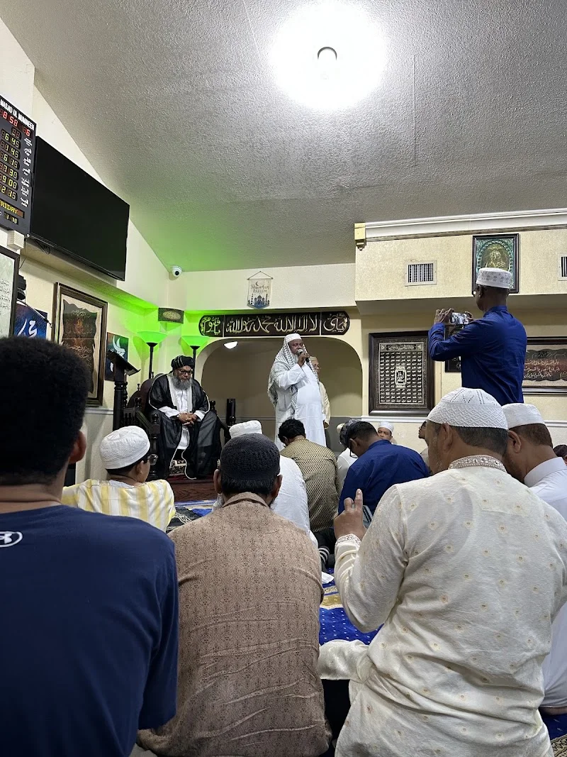 Masjid Ul Mumineen • Masjid logo