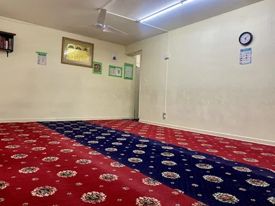 95 Musalla — Masjid logo