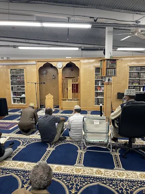 Abu-Bakr Islamic Center Of Wa • Masjid logo
