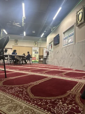 Al-Madinah Chestermere Islamic Centre • Masjid logo