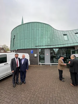 Anadolu Cami̇i̇ Leerdam • Masjid logo