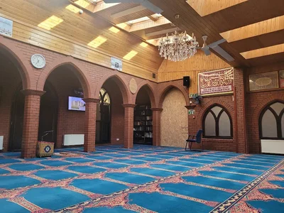 Aylesbury Central Mosque مسجد • Masjid logo