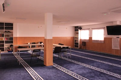 مسجد الفتح بليغانيس - Madrid • Masjid logo