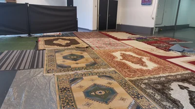 Frölunda Masjid • Masjid logo