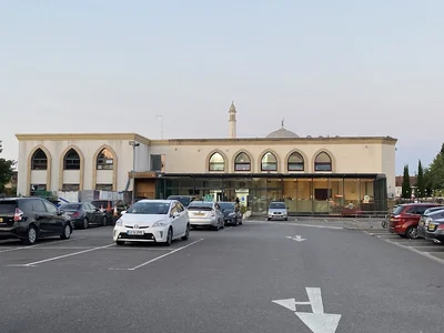 Hounslow Jamia Masjid — Masjid logo