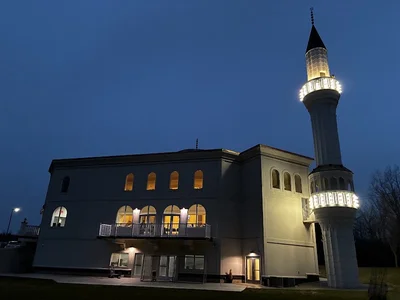 Icc Behar • Masjid logo