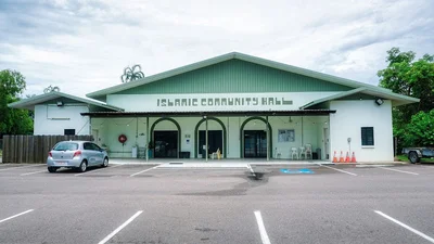 Islamic Society Of Darwin • Masjid logo