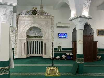 جامع علي إبن أبي طالب - المكنين • Masjid logo