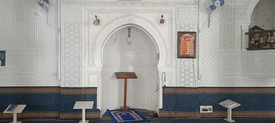 جامع النّور - الكرم المدينة • Masjid logo