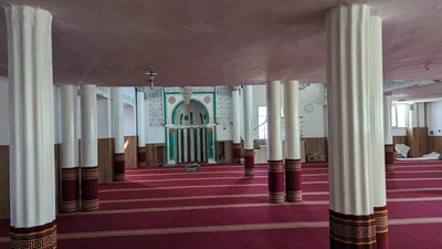 جامع عمر ابن عبد العزيز - مقرين الرياض — Masjid logo