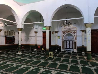 جامع عمر بن الخطاب - العمران — Masjid logo