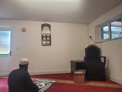 Kettering Muslim Association (Kma) • Masjid logo