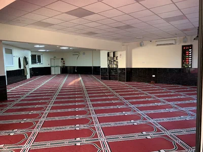 Lincoln Green Mosque • Masjid logo