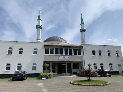 Moschee Mosque • Masjid logo