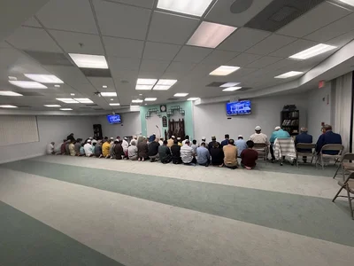 Muslim Friends Of Florida • Masjid logo