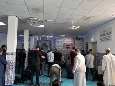مركز التوحيد - Centrum Ettaouhid • Masjid logo