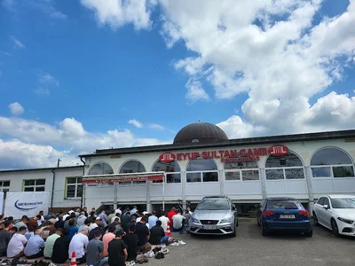 Ronnenberg Mosque • Masjid logo