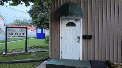 Sarnia Masjid • Masjid logo